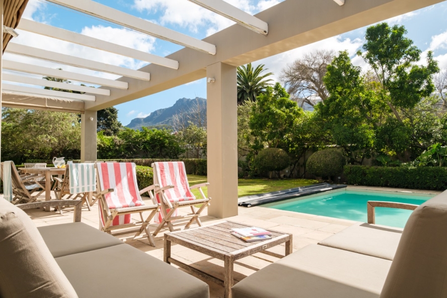 To Let 4 Bedroom Property for Rent in Constantia Western Cape